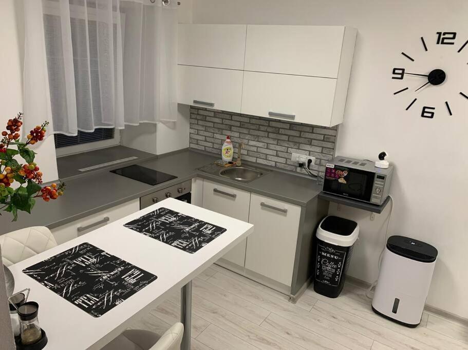 Bytecek V Prizemi . Znojmo Exteriör bild